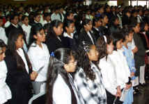 alumnos60.jpg (58186 bytes)