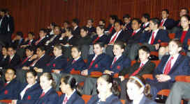 camara76.jpg (75591 bytes)