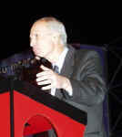 conferensista43.jpg (18281 bytes)