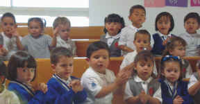 ni�os18.jpg (45005 bytes)