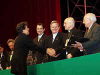 premio6.jpg (25080 bytes)