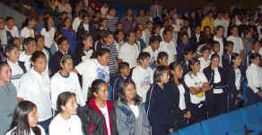 publico20.jpg (81275 bytes)