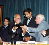 reconocimiento48.jpg (51677 bytes)