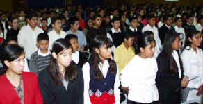 secv009.jpg (66586 bytes)